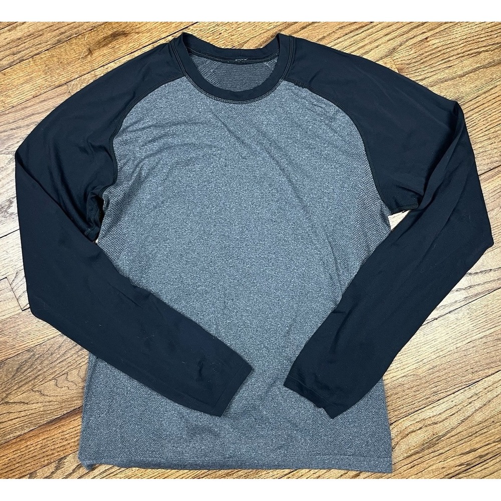 Lululemon Men's Metal Vent Tech Long Sleeve Shirt Black Grey Size Medium